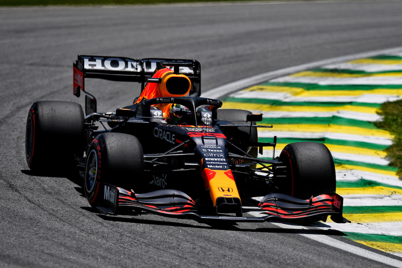 GP SAN PAOLO, Max Verstappen (NLD) Red Bull Racing RB16B.
13.11.2021. Formula 1 World Championship, Rd 19, Brazilian Grand Prix, Sao Paulo, Brazil, Sprint Gara Day.
- www.xpbimages.com, EMail: requests@xpbimages.com © Copyright: Carezzevoli / XPB Images