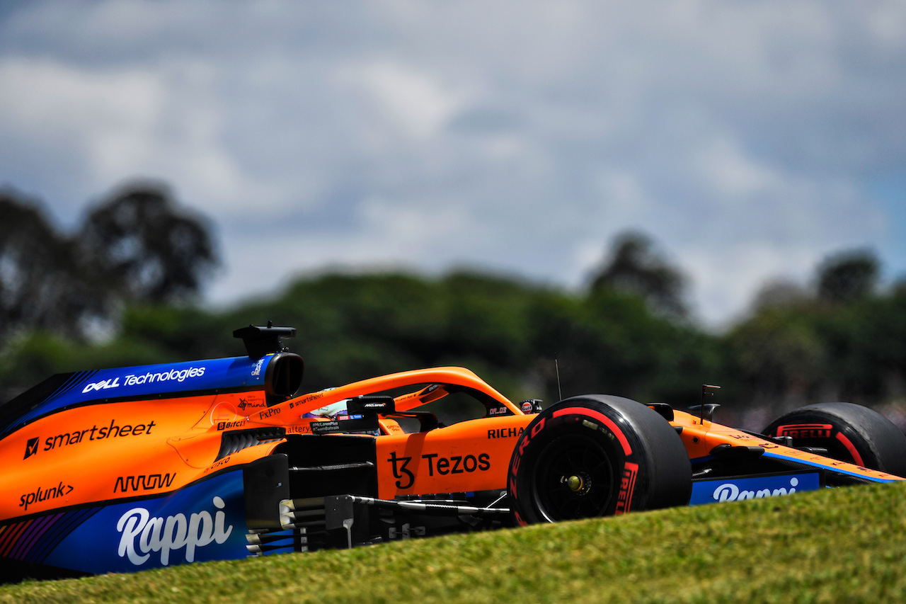 GP SAN PAOLO, Daniel Ricciardo (AUS) McLaren MCL35M.
13.11.2021. Formula 1 World Championship, Rd 19, Brazilian Grand Prix, Sao Paulo, Brazil, Sprint Gara Day.
- www.xpbimages.com, EMail: requests@xpbimages.com © Copyright: Carezzevoli / XPB Images