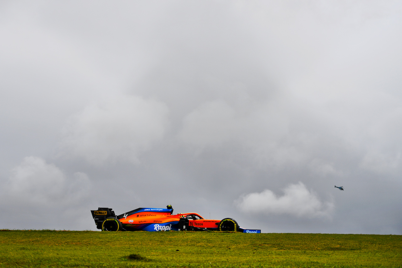 GP SAN PAOLO, Lando Norris (GBR) McLaren MCL35M.
12.11.2021. Formula 1 World Championship, Rd 19, Brazilian Grand Prix, Sao Paulo, Brazil, Qualifiche Day.
- www.xpbimages.com, EMail: requests@xpbimages.com © Copyright: Carezzevoli / XPB Images