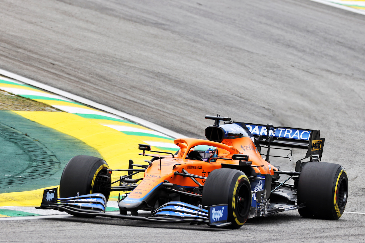 GP SAN PAOLO, Daniel Ricciardo (AUS) McLaren MCL35M.
12.11.2021. Formula 1 World Championship, Rd 19, Brazilian Grand Prix, Sao Paulo, Brazil, Qualifiche Day.
- www.xpbimages.com, EMail: requests@xpbimages.com © Copyright: Batchelor / XPB Images