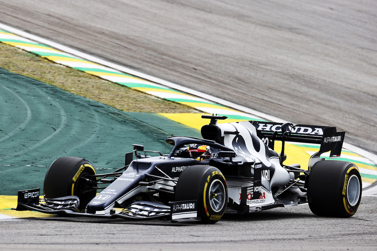 GP SAN PAOLO, Yuki Tsunoda (JPN) AlphaTauri AT02.
12.11.2021. Formula 1 World Championship, Rd 19, Brazilian Grand Prix, Sao Paulo, Brazil, Qualifiche Day.
- www.xpbimages.com, EMail: requests@xpbimages.com © Copyright: Batchelor / XPB Images