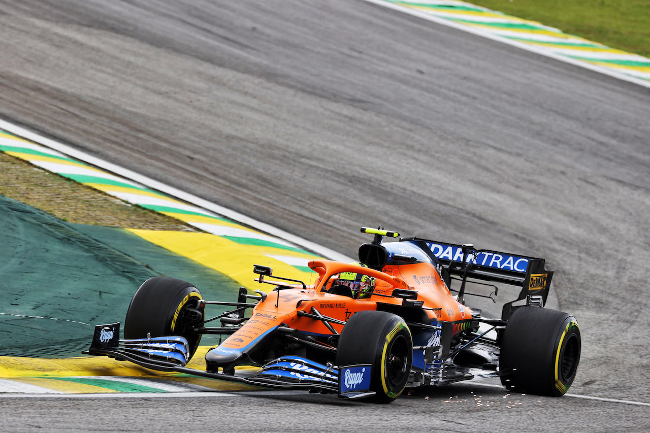 GP SAN PAOLO, Lando Norris (GBR) McLaren MCL35M.
12.11.2021. Formula 1 World Championship, Rd 19, Brazilian Grand Prix, Sao Paulo, Brazil, Qualifiche Day.
- www.xpbimages.com, EMail: requests@xpbimages.com © Copyright: Batchelor / XPB Images