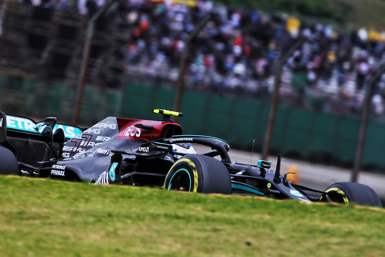 GP SAN PAOLO, Valtteri Bottas (FIN) Mercedes AMG F1 W12.
12.11.2021. Formula 1 World Championship, Rd 19, Brazilian Grand Prix, Sao Paulo, Brazil, Qualifiche Day.
- www.xpbimages.com, EMail: requests@xpbimages.com © Copyright: XPB Images