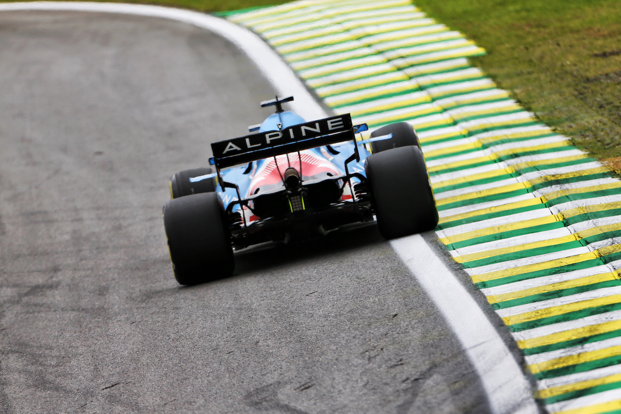 GP SAN PAOLO, Fernando Alonso (ESP) Alpine F1 Team A521.
12.11.2021. Formula 1 World Championship, Rd 19, Brazilian Grand Prix, Sao Paulo, Brazil, Qualifiche Day.
- www.xpbimages.com, EMail: requests@xpbimages.com © Copyright: XPB Images