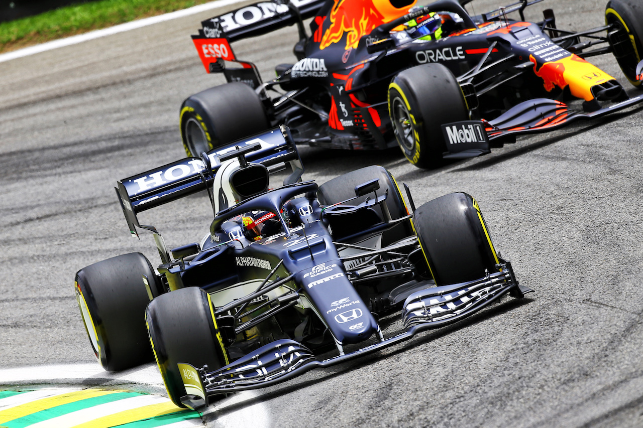 GP SAN PAOLO, Yuki Tsunoda (JPN) AlphaTauri AT02.
12.11.2021. Formula 1 World Championship, Rd 19, Brazilian Grand Prix, Sao Paulo, Brazil, Qualifiche Day.
- www.xpbimages.com, EMail: requests@xpbimages.com © Copyright: XPB Images