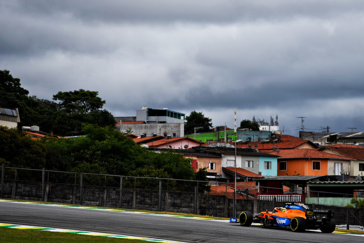 GP SAN PAOLO, Lando Norris (GBR) McLaren MCL35M.
12.11.2021. Formula 1 World Championship, Rd 19, Brazilian Grand Prix, Sao Paulo, Brazil, Qualifiche Day.
- www.xpbimages.com, EMail: requests@xpbimages.com © Copyright: Carezzevoli / XPB Images