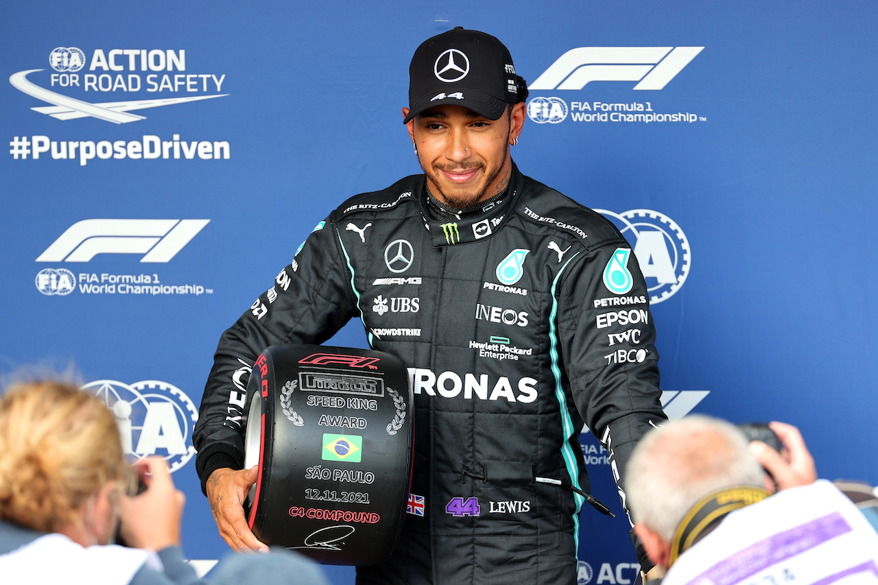 GP SAN PAOLO, Lewis Hamilton (GBR) Mercedes AMG F1 W12 fastest qualifier.
12.11.2021. Formula 1 World Championship, Rd 19, Brazilian Grand Prix, Sao Paulo, Brazil, Qualifiche Day.
- www.xpbimages.com, EMail: requests@xpbimages.com ¬© Copyright: Batchelor / XPB Images