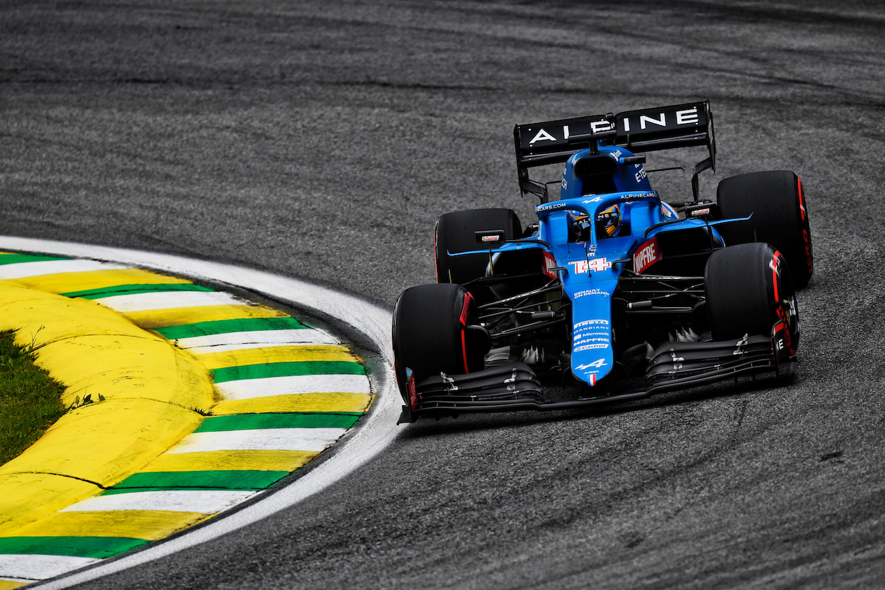 GP SAN PAOLO, Fernando Alonso (ESP) Alpine F1 Team A521.
12.11.2021. Formula 1 World Championship, Rd 19, Brazilian Grand Prix, Sao Paulo, Brazil, Qualifiche Day.
- www.xpbimages.com, EMail: requests@xpbimages.com © Copyright: Carezzevoli / XPB Images