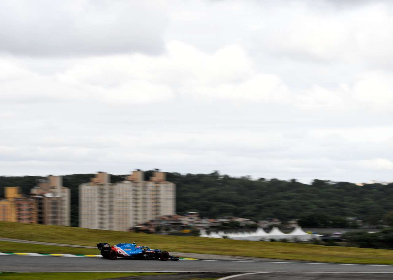 GP SAN PAOLO, Esteban Ocon (FRA) Alpine F1 Team A521.
12.11.2021. Formula 1 World Championship, Rd 19, Brazilian Grand Prix, Sao Paulo, Brazil, Qualifiche Day.
- www.xpbimages.com, EMail: requests@xpbimages.com © Copyright: Carezzevoli / XPB Images