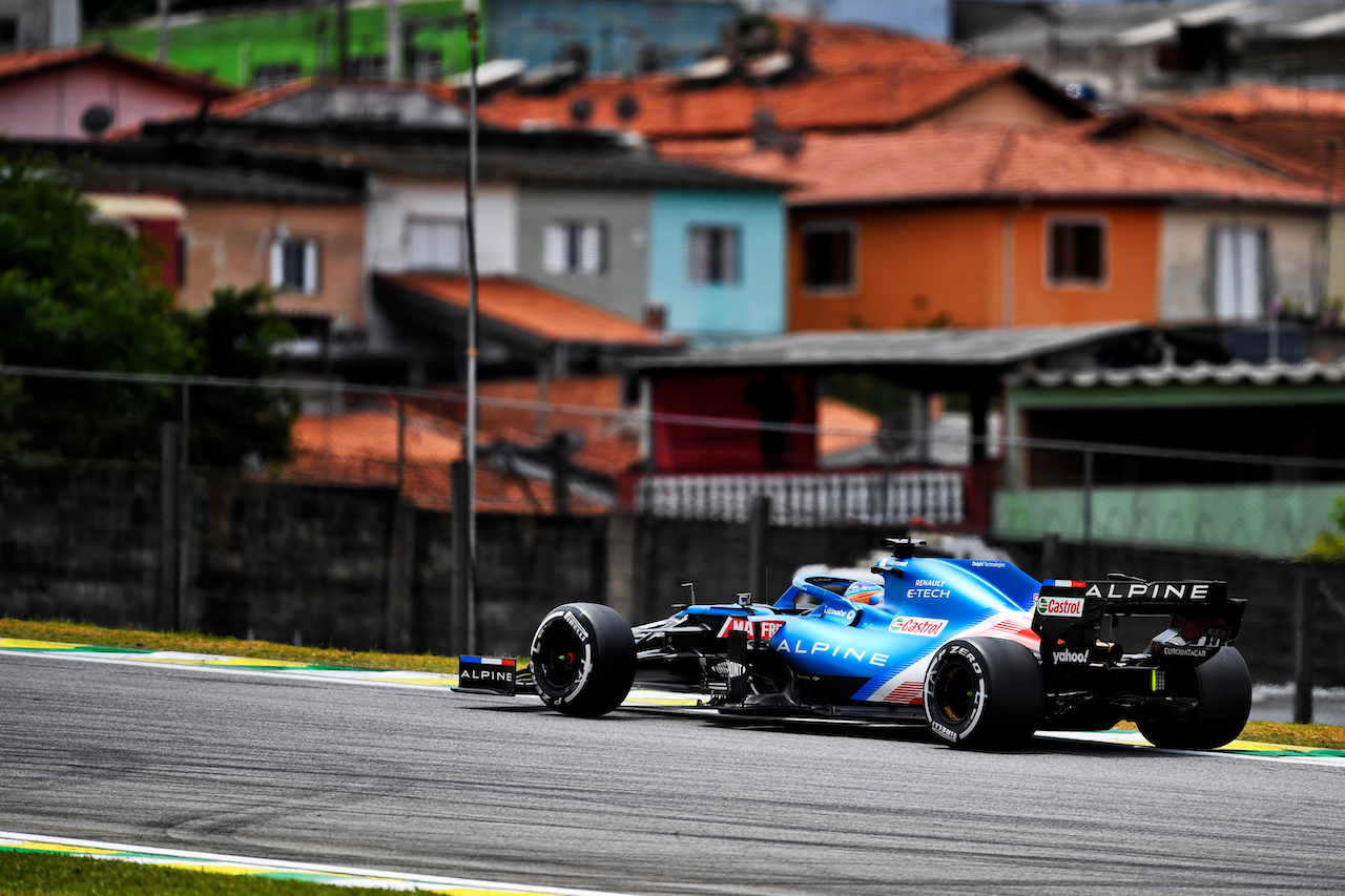 GP SAN PAOLO, Fernando Alonso (ESP) Alpine F1 Team A521.
12.11.2021. Formula 1 World Championship, Rd 19, Brazilian Grand Prix, Sao Paulo, Brazil, Qualifiche Day.
- www.xpbimages.com, EMail: requests@xpbimages.com © Copyright: Carezzevoli / XPB Images