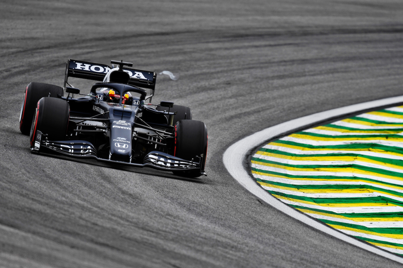 GP SAN PAOLO, Yuki Tsunoda (JPN) AlphaTauri AT02.
12.11.2021. Formula 1 World Championship, Rd 19, Brazilian Grand Prix, Sao Paulo, Brazil, Qualifiche Day.
- www.xpbimages.com, EMail: requests@xpbimages.com © Copyright: Carezzevoli / XPB Images