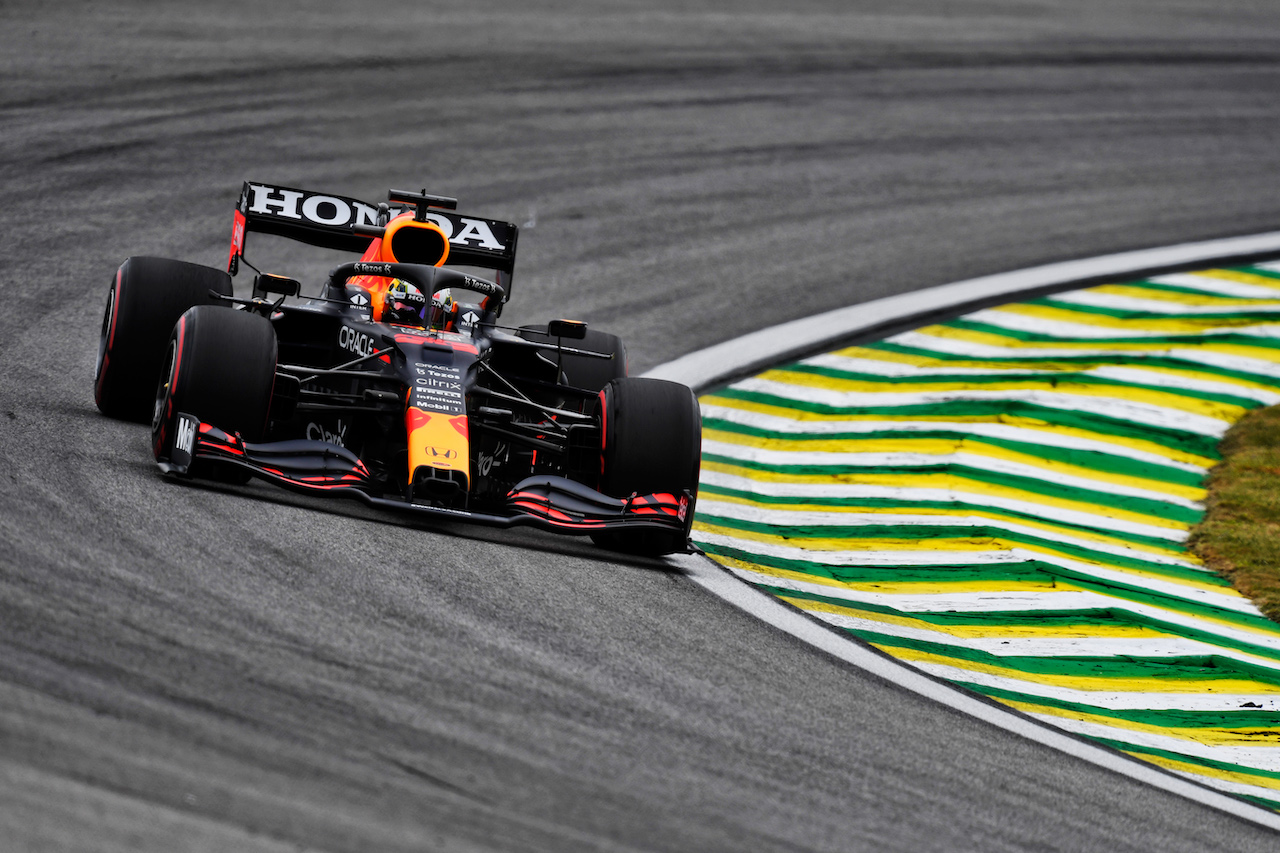 GP SAN PAOLO, Max Verstappen (NLD) Red Bull Racing RB16B.
12.11.2021. Formula 1 World Championship, Rd 19, Brazilian Grand Prix, Sao Paulo, Brazil, Qualifiche Day.
- www.xpbimages.com, EMail: requests@xpbimages.com © Copyright: Carezzevoli / XPB Images