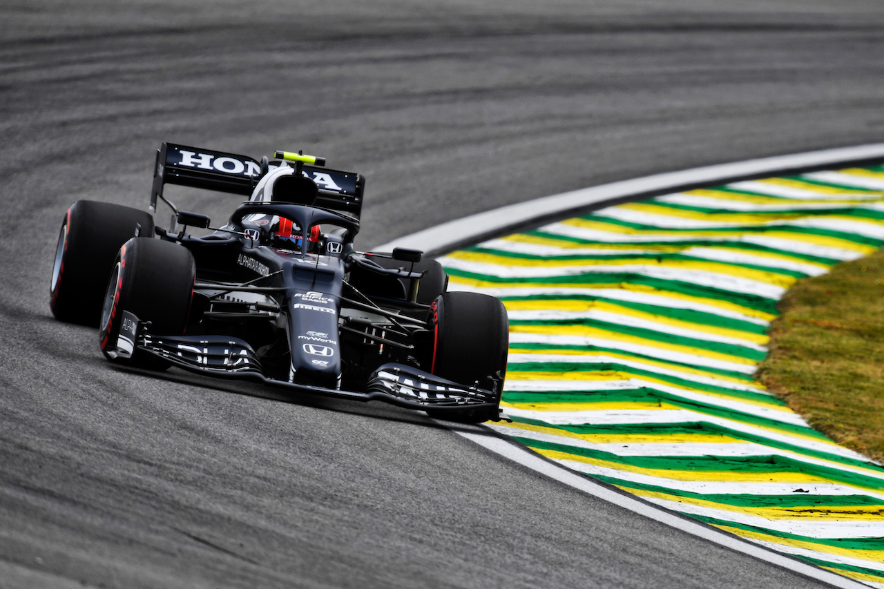GP SAN PAOLO, Pierre Gasly (FRA) AlphaTauri AT02.
12.11.2021. Formula 1 World Championship, Rd 19, Brazilian Grand Prix, Sao Paulo, Brazil, Qualifiche Day.
- www.xpbimages.com, EMail: requests@xpbimages.com © Copyright: Carezzevoli / XPB Images