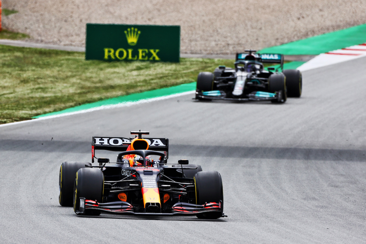 GP SPAGNA, Max Verstappen (NLD) Red Bull Racing RB16B.
09.05.2021. Formula 1 World Championship, Rd 4, Spanish Grand Prix, Barcelona, Spain, Gara Day.
- www.xpbimages.com, EMail: requests@xpbimages.com © Copyright: Charniaux / XPB Images