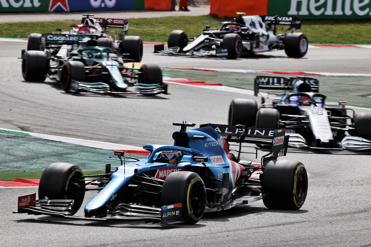 GP SPAGNA, Fernando Alonso (ESP) Alpine F1 Team A521.
09.05.2021. Formula 1 World Championship, Rd 4, Spanish Grand Prix, Barcelona, Spain, Gara Day.
- www.xpbimages.com, EMail: requests@xpbimages.com © Copyright: Batchelor / XPB Images
