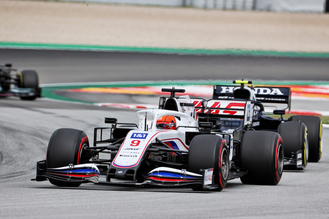 GP SPAGNA, Nikita Mazepin (RUS) Haas F1 Team VF-21.
09.05.2021. Formula 1 World Championship, Rd 4, Spanish Grand Prix, Barcelona, Spain, Gara Day.
- www.xpbimages.com, EMail: requests@xpbimages.com © Copyright: Batchelor / XPB Images