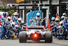GP SPAGNA, Nikita Mazepin (RUS) Haas F1 Team VF-21 makes a pit stop.
09.05.2021. Formula 1 World Championship, Rd 4, Spanish Grand Prix, Barcelona, Spain, Gara Day.
- www.xpbimages.com, EMail: requests@xpbimages.com © Copyright: Charniaux / XPB Images