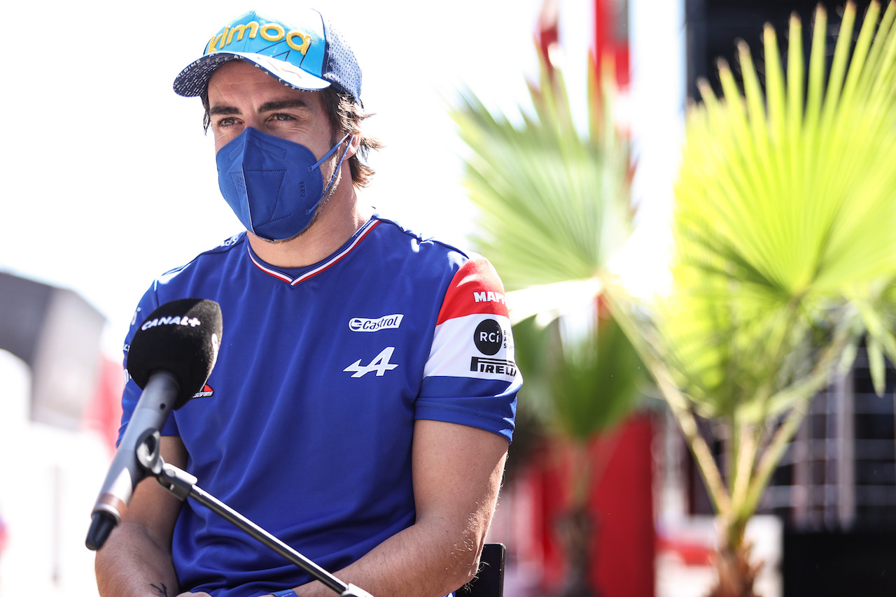 GP SPAGNA, Fernando Alonso (ESP) Alpine F1 Team.
06.05.2021. Formula 1 World Championship, Rd 4, Spanish Grand Prix, Barcelona, Spain, Preparation Day.
- www.xpbimages.com, EMail: requests@xpbimages.com © Copyright: Charniaux / XPB Images