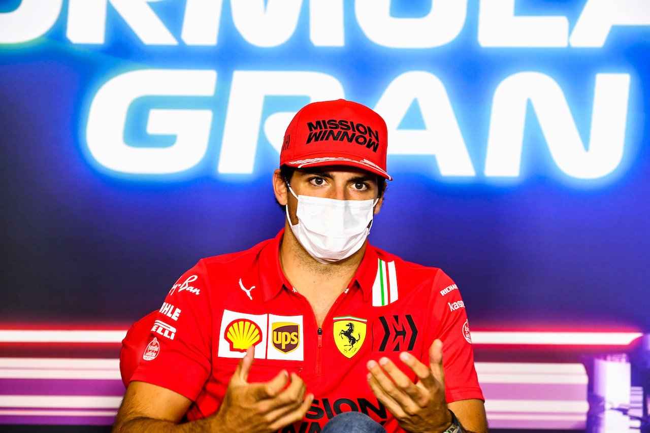 GP SPAGNA, Carlos Sainz Jr (ESP) Ferrari in the FIA Press Conference.
06.05.2021. Formula 1 World Championship, Rd 4, Spanish Grand Prix, Barcelona, Spain, Preparation Day.
- www.xpbimages.com, EMail: requests@xpbimages.com © Copyright: FIA Pool Image for Editorial Use Only