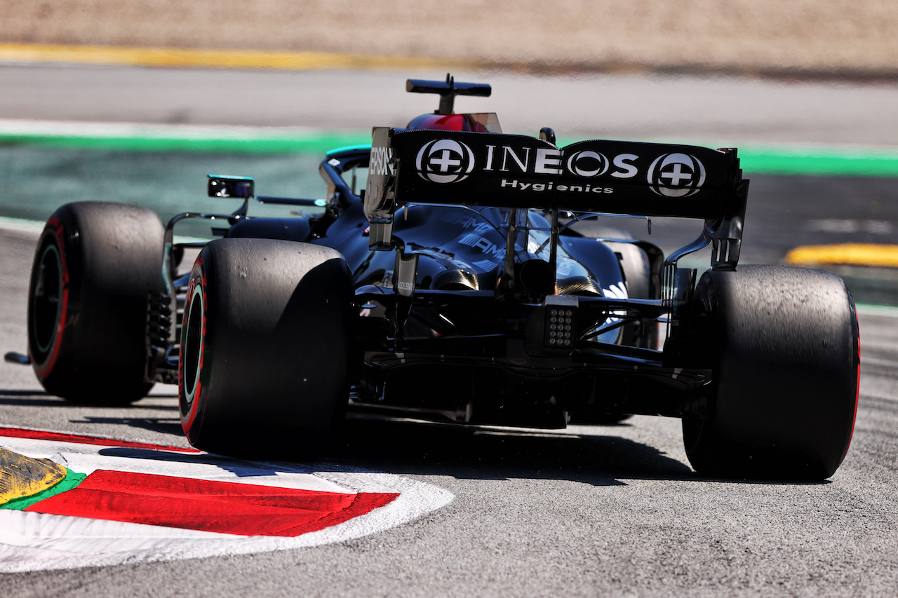 GP SPAGNA, Lewis Hamilton (GBR) Mercedes AMG F1 W12.
08.05.2021. Formula 1 World Championship, Rd 4, Spanish Grand Prix, Barcelona, Spain, Qualifiche Day.
- www.xpbimages.com, EMail: requests@xpbimages.com © Copyright: Moy / XPB Images