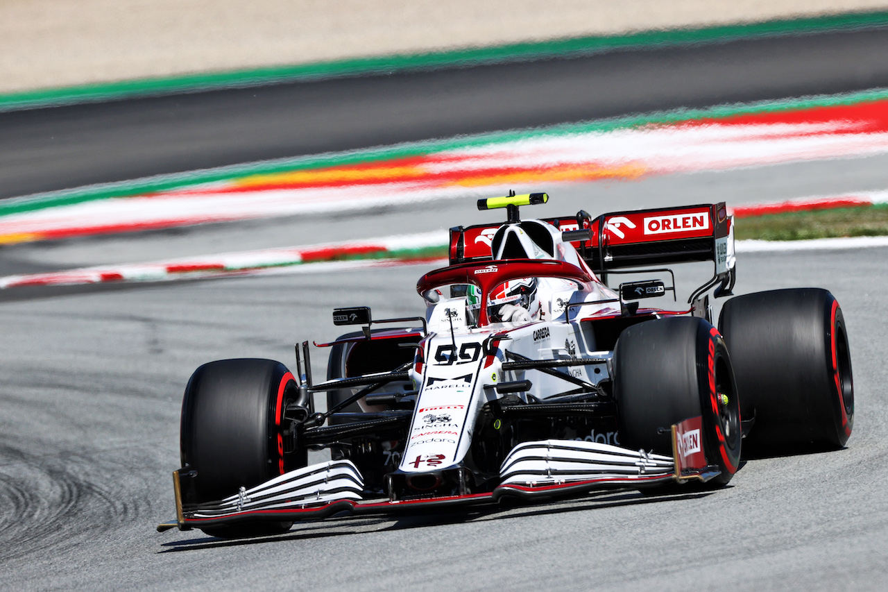 GP SPAGNA, Antonio Giovinazzi (ITA) Alfa Romeo Racing C41.
08.05.2021. Formula 1 World Championship, Rd 4, Spanish Grand Prix, Barcelona, Spain, Qualifiche Day.
- www.xpbimages.com, EMail: requests@xpbimages.com © Copyright: Moy / XPB Images