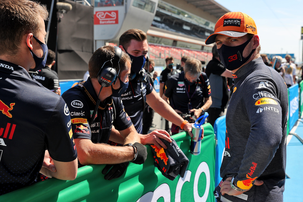 GP SPAGNA, Max Verstappen (NLD) Red Bull Racing in qualifying parc ferme.
08.05.2021. Formula 1 World Championship, Rd 4, Spanish Grand Prix, Barcelona, Spain, Qualifiche Day.
- www.xpbimages.com, EMail: requests@xpbimages.com © Copyright: Batchelor / XPB Images
