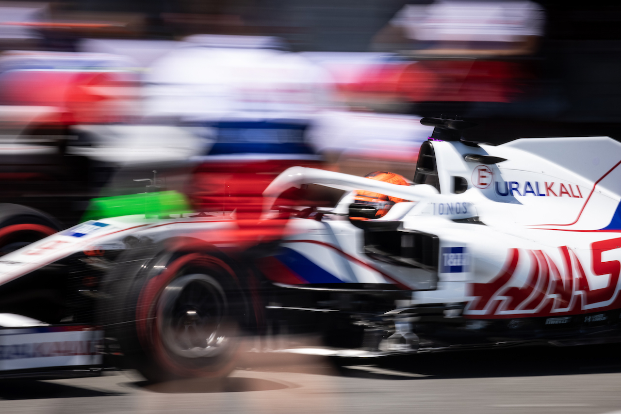 GP SPAGNA, Nikita Mazepin (RUS) Haas F1 Team VF-21.
08.05.2021. Formula 1 World Championship, Rd 4, Spanish Grand Prix, Barcelona, Spain, Qualifiche Day.
- www.xpbimages.com, EMail: requests@xpbimages.com © Copyright: Bearne / XPB Images