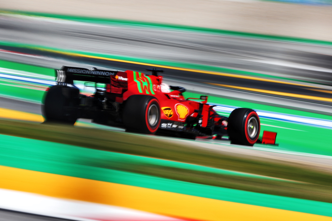 GP SPAGNA, Charles Leclerc (MON) Ferrari SF-21.
08.05.2021. Formula 1 World Championship, Rd 4, Spanish Grand Prix, Barcelona, Spain, Qualifiche Day.
- www.xpbimages.com, EMail: requests@xpbimages.com © Copyright: Moy / XPB Images