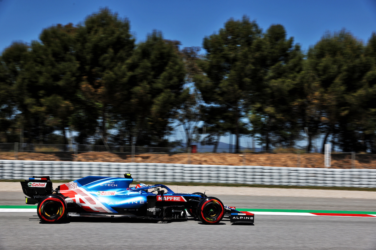 GP SPAGNA, Esteban Ocon (FRA) Alpine F1 Team A521.
08.05.2021. Formula 1 World Championship, Rd 4, Spanish Grand Prix, Barcelona, Spain, Qualifiche Day.
- www.xpbimages.com, EMail: requests@xpbimages.com © Copyright: Batchelor / XPB Images