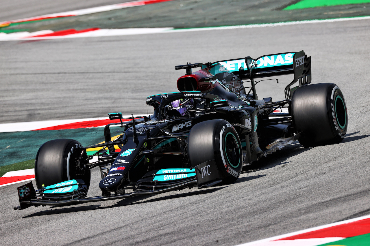 GP SPAGNA, Lewis Hamilton (GBR) Mercedes AMG F1 W12.
07.05.2021 Formula 1 World Championship, Rd 4, Spanish Grand Prix, Barcelona, Spain, Practice Day.
- www.xpbimages.com, EMail: requests@xpbimages.com © Copyright: Moy / XPB Images