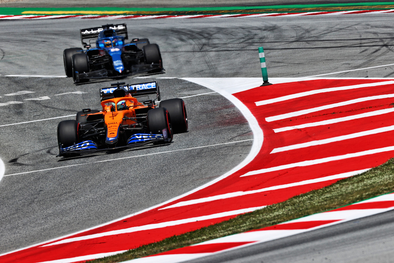 GP SPAGNA, Daniel Ricciardo (AUS) McLaren MCL35M.
07.05.2021 Formula 1 World Championship, Rd 4, Spanish Grand Prix, Barcelona, Spain, Practice Day.
- www.xpbimages.com, EMail: requests@xpbimages.com © Copyright: Moy / XPB Images