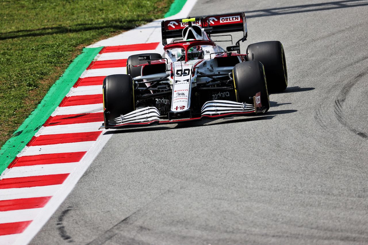 GP SPAGNA, Antonio Giovinazzi (ITA) Alfa Romeo Racing C41.
07.05.2021 Formula 1 World Championship, Rd 4, Spanish Grand Prix, Barcelona, Spain, Practice Day.
- www.xpbimages.com, EMail: requests@xpbimages.com © Copyright: Batchelor / XPB Images