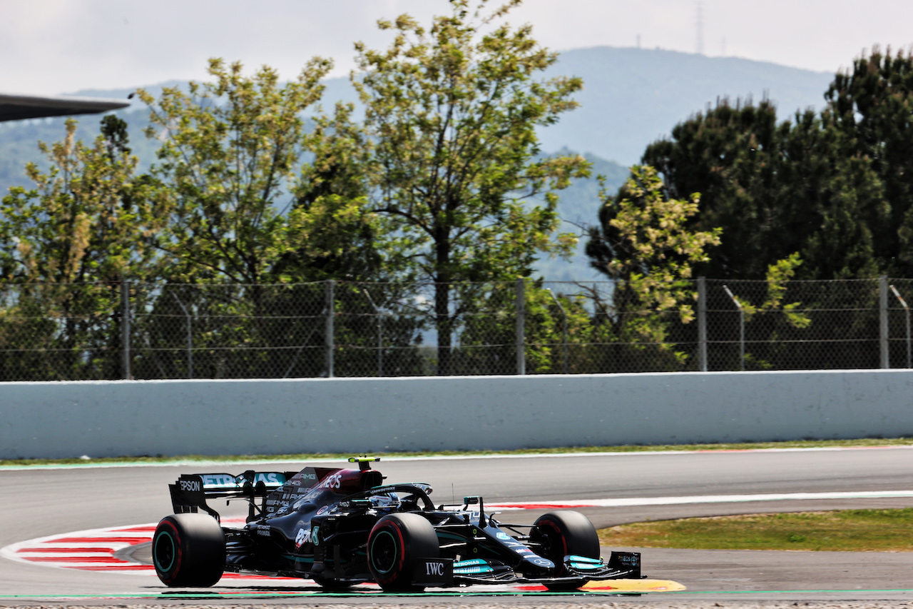 GP SPAGNA, Valtteri Bottas (FIN) Mercedes AMG F1 W12.
07.05.2021 Formula 1 World Championship, Rd 4, Spanish Grand Prix, Barcelona, Spain, Practice Day.
- www.xpbimages.com, EMail: requests@xpbimages.com © Copyright: Batchelor / XPB Images