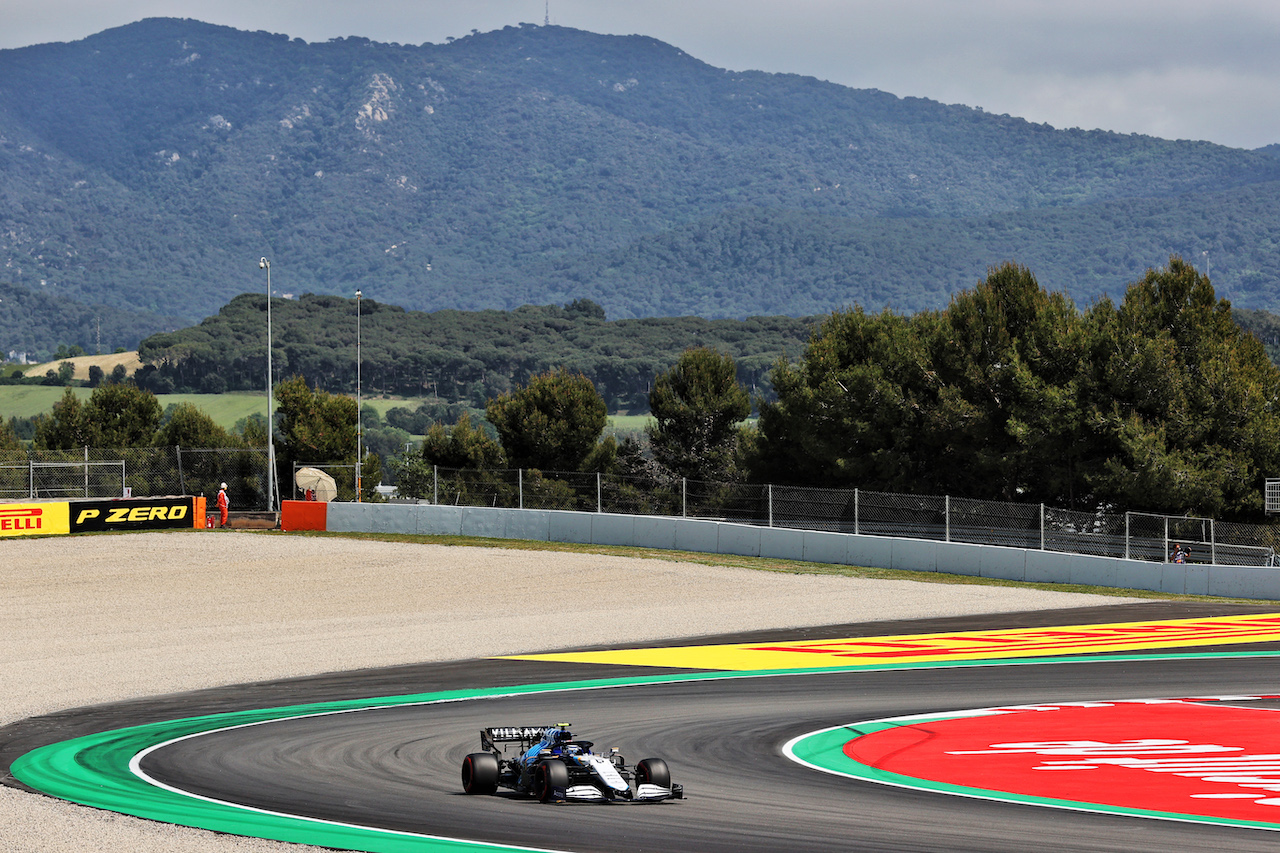 GP SPAGNA, Nicholas Latifi (CDN) Williams Racing FW43B.
07.05.2021 Formula 1 World Championship, Rd 4, Spanish Grand Prix, Barcelona, Spain, Practice Day.
- www.xpbimages.com, EMail: requests@xpbimages.com © Copyright: Batchelor / XPB Images