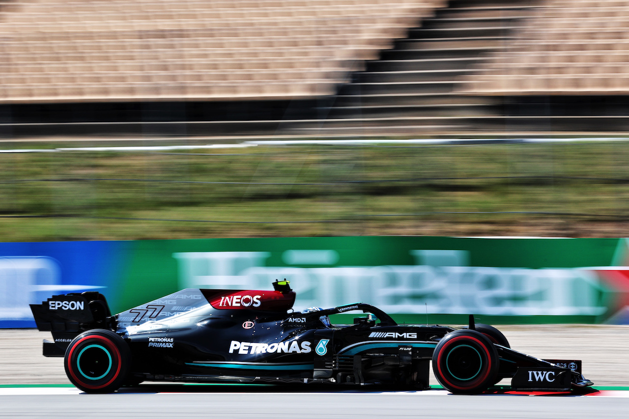 GP SPAGNA, Valtteri Bottas (FIN) Mercedes AMG F1 W12.
07.05.2021 Formula 1 World Championship, Rd 4, Spanish Grand Prix, Barcelona, Spain, Practice Day.
- www.xpbimages.com, EMail: requests@xpbimages.com © Copyright: Batchelor / XPB Images