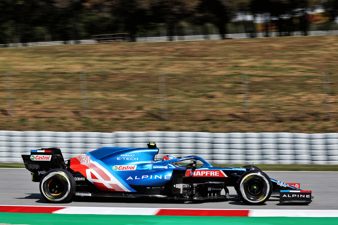 GP SPAGNA, Esteban Ocon (FRA) Alpine F1 Team A521.
07.05.2021 Formula 1 World Championship, Rd 4, Spanish Grand Prix, Barcelona, Spain, Practice Day.
- www.xpbimages.com, EMail: requests@xpbimages.com © Copyright: Batchelor / XPB Images