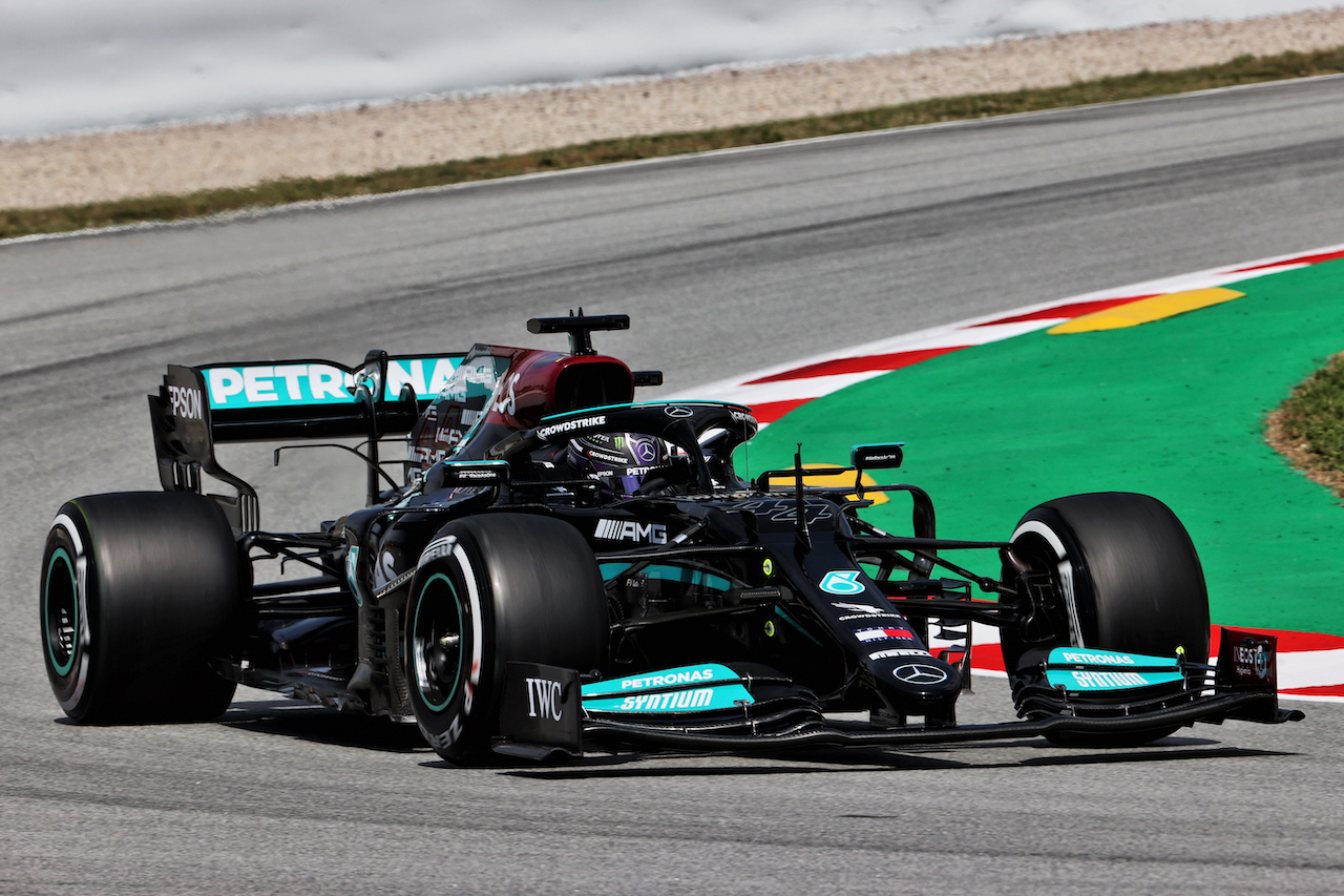 GP SPAGNA, Lewis Hamilton (GBR) Mercedes AMG F1 W12.
07.05.2021 Formula 1 World Championship, Rd 4, Spanish Grand Prix, Barcelona, Spain, Practice Day.
- www.xpbimages.com, EMail: requests@xpbimages.com © Copyright: Batchelor / XPB Images