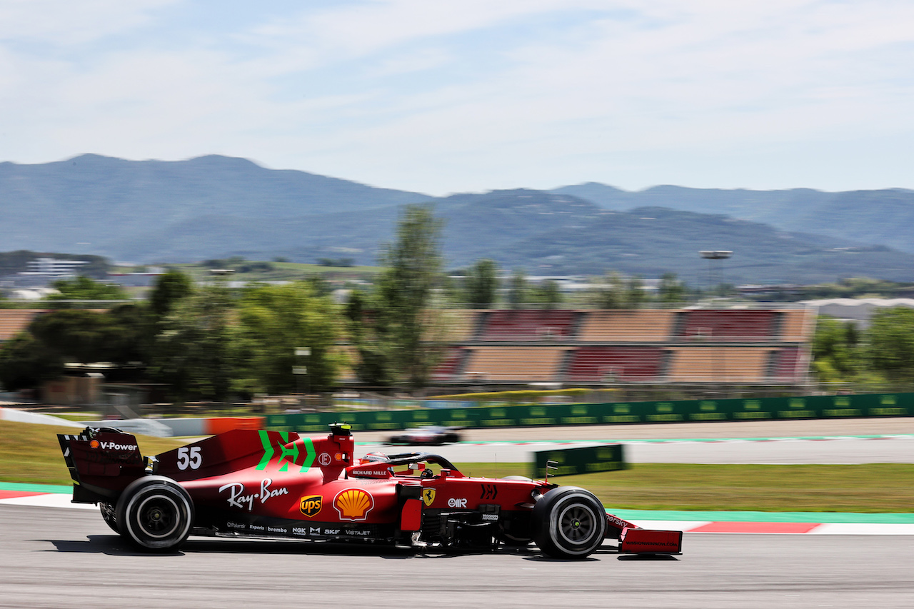 GP SPAGNA, Carlos Sainz Jr (ESP) Ferrari SF-21.
07.05.2021 Formula 1 World Championship, Rd 4, Spanish Grand Prix, Barcelona, Spain, Practice Day.
- www.xpbimages.com, EMail: requests@xpbimages.com © Copyright: Batchelor / XPB Images