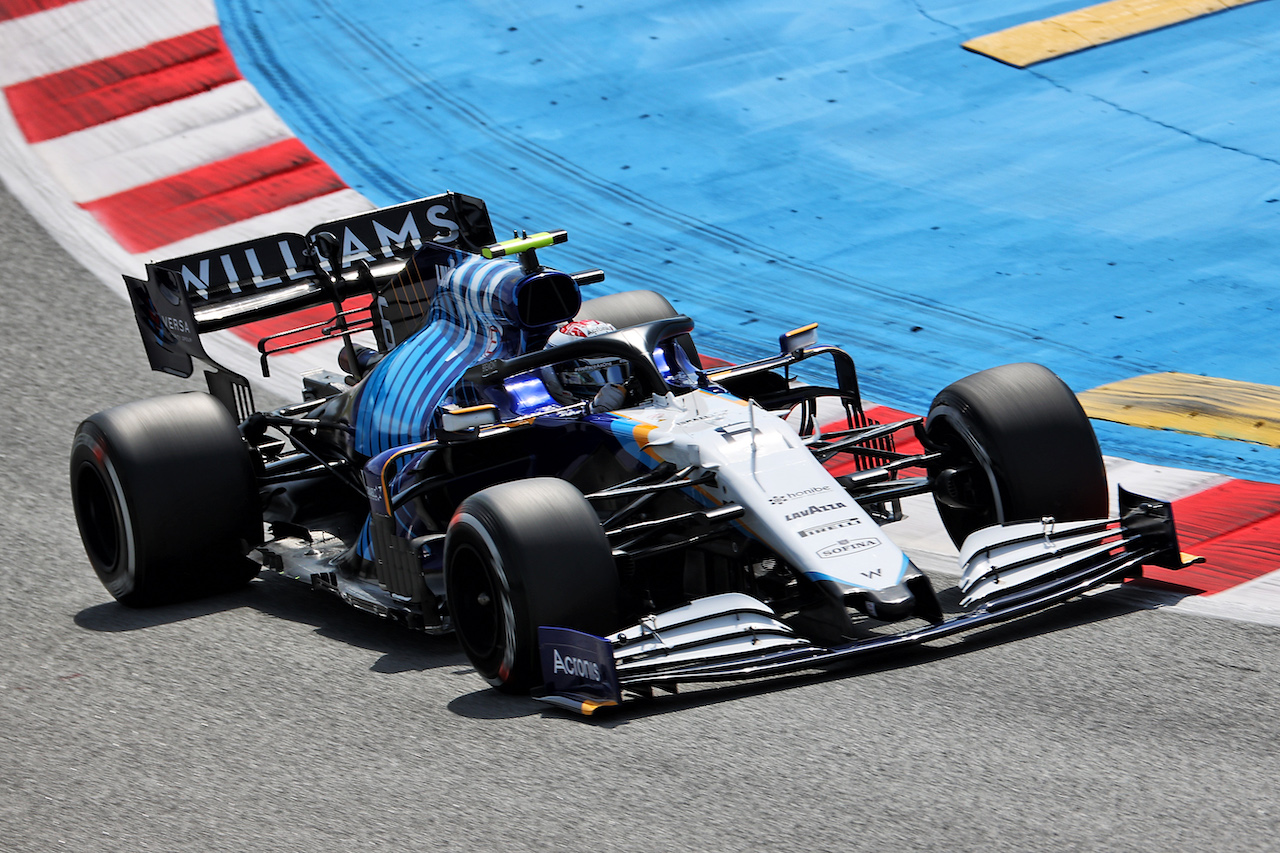 GP SPAGNA, Nicholas Latifi (CDN) Williams Racing FW43B.
07.05.2021 Formula 1 World Championship, Rd 4, Spanish Grand Prix, Barcelona, Spain, Practice Day.
- www.xpbimages.com, EMail: requests@xpbimages.com © Copyright: Batchelor / XPB Images