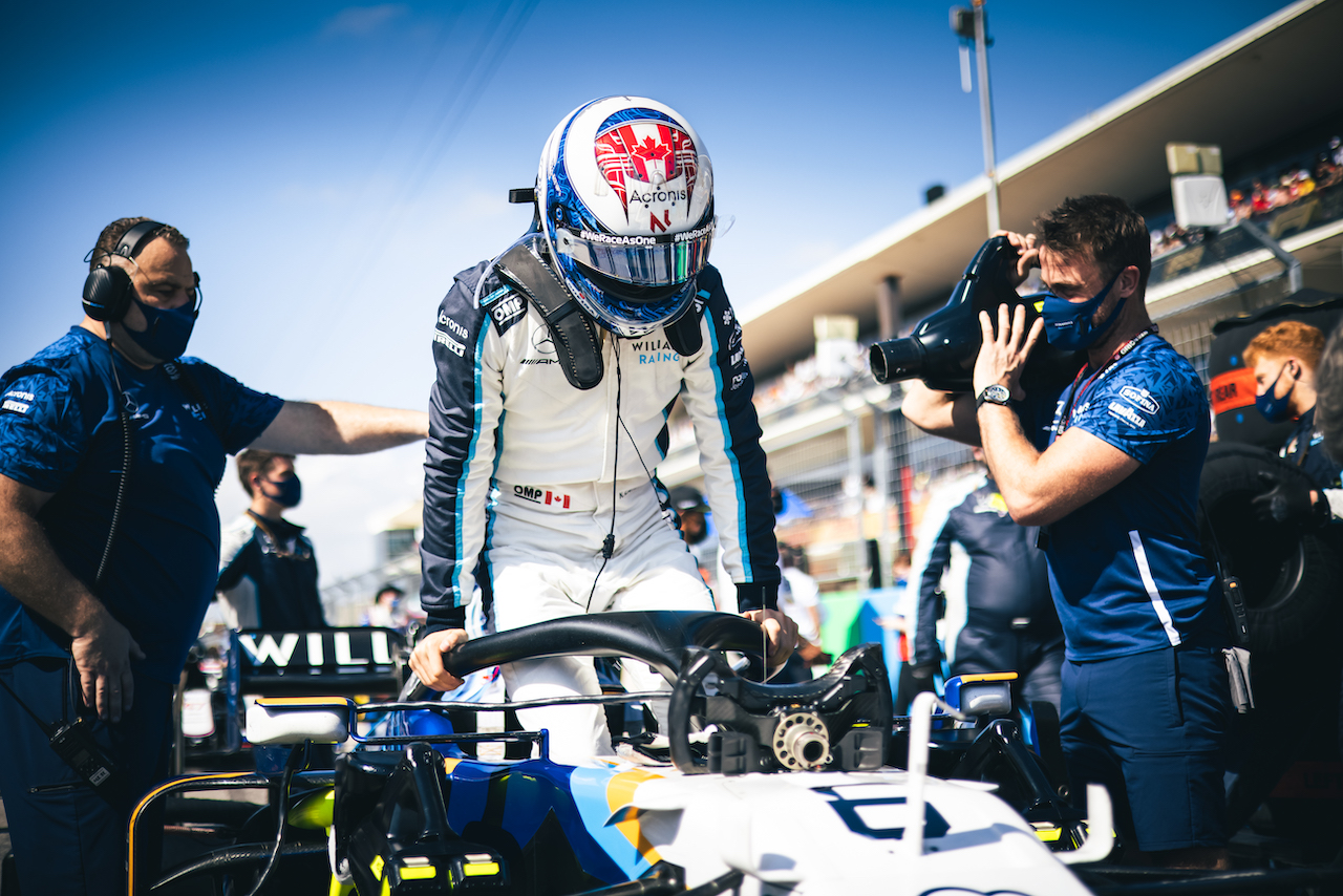 GP STATI UNITI, Nicholas Latifi (CDN) Williams Racing FW43B on the grid.
24.10.2021. Formula 1 World Championship, Rd 17, United States Grand Prix, Austin, Texas, USA, Gara Day.
- www.xpbimages.com, EMail: requests@xpbimages.com © Copyright: Bearne / XPB Images