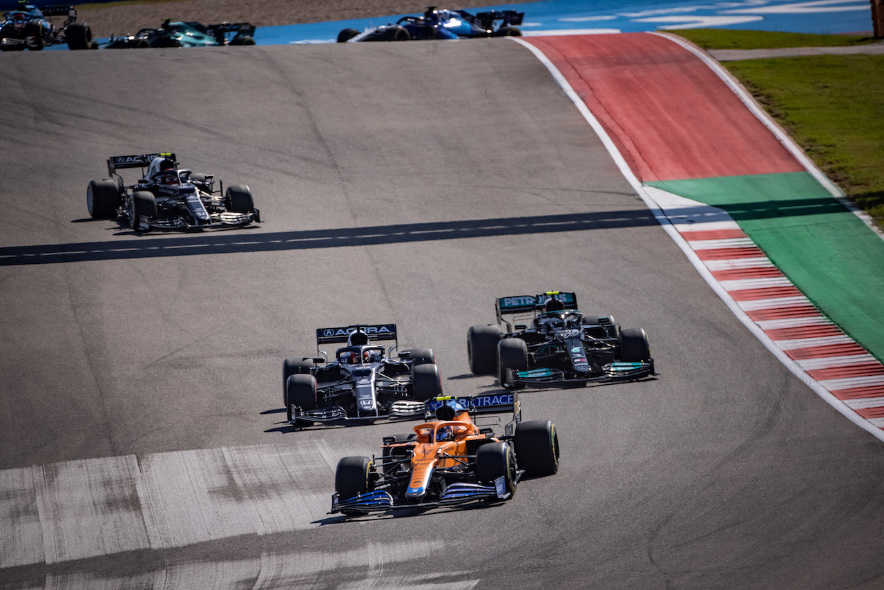 GP STATI UNITI, Lando Norris (GBR) McLaren MCL35M.
24.10.2021. Formula 1 World Championship, Rd 17, United States Grand Prix, Austin, Texas, USA, Gara Day.
- www.xpbimages.com, EMail: requests@xpbimages.com © Copyright: Bearne / XPB Images