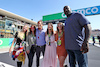 GP STATI UNITI, Shaquille O'Neal (USA) Former Basketball Player with Tavo Hellmund (USA) Former COTA Promotor e guests on the grid.
24.10.2021. Formula 1 World Championship, Rd 17, United States Grand Prix, Austin, Texas, USA, Gara Day.
- www.xpbimages.com, EMail: requests@xpbimages.com © Copyright: Moy / XPB Images
