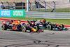 GP STATI UNITI, (L to R): Max Verstappen (NLD) Red Bull Racing RB16B e Lewis Hamilton (GBR) Mercedes AMG F1 W12 battle for the lead at the partenza of the race.
24.10.2021. Formula 1 World Championship, Rd 17, United States Grand Prix, Austin, Texas, USA, Gara Day.
- www.xpbimages.com, EMail: requests@xpbimages.com © Copyright: Batchelor / XPB Images