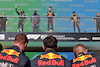 GP STATI UNITI, The podium (L to R): Lewis Hamilton (GBR) Mercedes AMG F1, second; Shaquille O'Neal (USA) Former Basketball Player; Max Verstappen (NLD) Red Bull Racing, vincitore; Sergio Perez (MEX) Red Bull Racing, third; Masashi Yamamoto (JPN) Honda Racing F1 Managing Director.
24.10.2021. Formula 1 World Championship, Rd 17, United States Grand Prix, Austin, Texas, USA, Gara Day.
- www.xpbimages.com, EMail: requests@xpbimages.com © Copyright: Moy / XPB Images