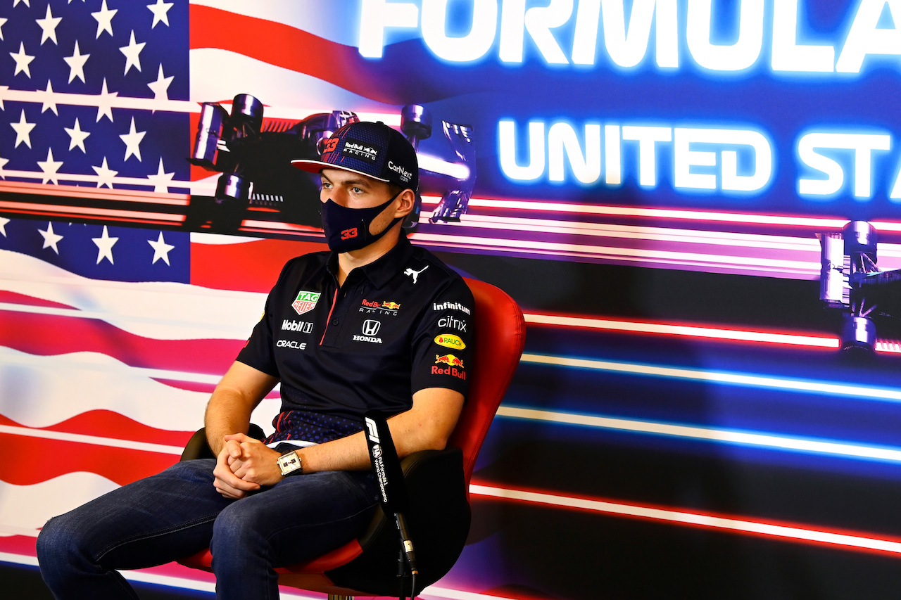 GP STATI UNITI, Max Verstappen (NLD) Red Bull Racing in the FIA Press Conference.
21.10.2021. Formula 1 World Championship, Rd 17, United States Grand Prix, Austin, Texas, USA, Preparation Day.
- www.xpbimages.com, EMail: requests@xpbimages.com © Copyright: FIA Pool Image for Editorial Use Only