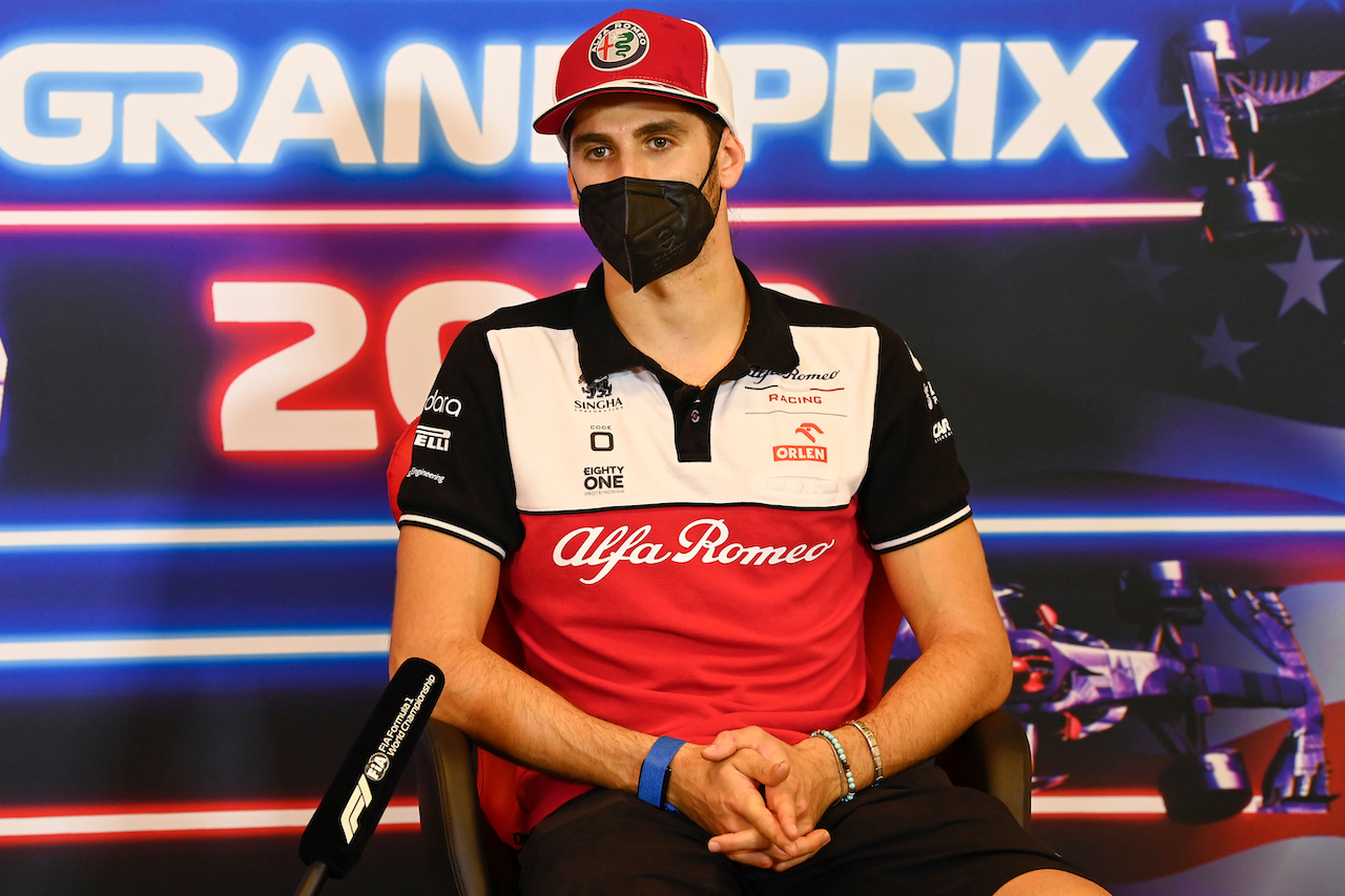 GP STATI UNITI, Antonio Giovinazzi (ITA) Alfa Romeo Racing in the FIA Press Conference.
21.10.2021. Formula 1 World Championship, Rd 17, United States Grand Prix, Austin, Texas, USA, Preparation Day.
- www.xpbimages.com, EMail: requests@xpbimages.com © Copyright: FIA Pool Image for Editorial Use Only