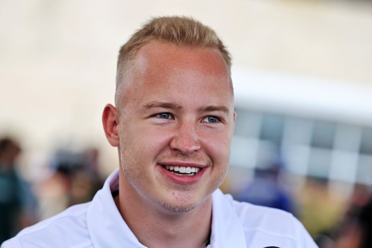 GP STATI UNITI, Nikita Mazepin (RUS) Haas F1 Team.
21.10.2021. Formula 1 World Championship, Rd 17, United States Grand Prix, Austin, Texas, USA, Preparation Day.
- www.xpbimages.com, EMail: requests@xpbimages.com © Copyright: Moy / XPB Images