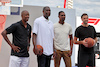 GP STATI UNITI, Dikembe Mutombo, Former Basketball Player e Chris Bosh (USA) Former Basketball Player.
21.10.2021. Formula 1 World Championship, Rd 17, United States Grand Prix, Austin, Texas, USA, Preparation Day.
- www.xpbimages.com, EMail: requests@xpbimages.com © Copyright: Moy / XPB Images