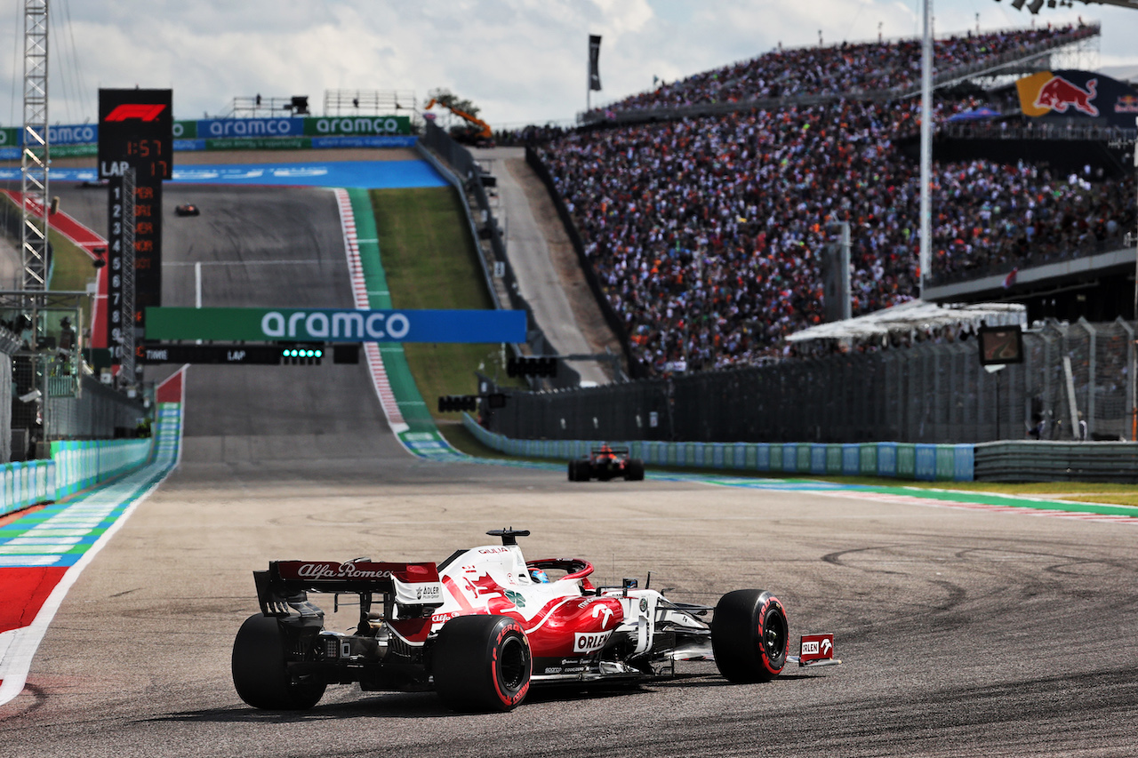 GP STATI UNITI, Kimi Raikkonen (FIN) Alfa Romeo Racing C41.
23.10.2021. Formula 1 World Championship, Rd 17, United States Grand Prix, Austin, Texas, USA, Qualifiche Day.
- www.xpbimages.com, EMail: requests@xpbimages.com © Copyright: Batchelor / XPB Images