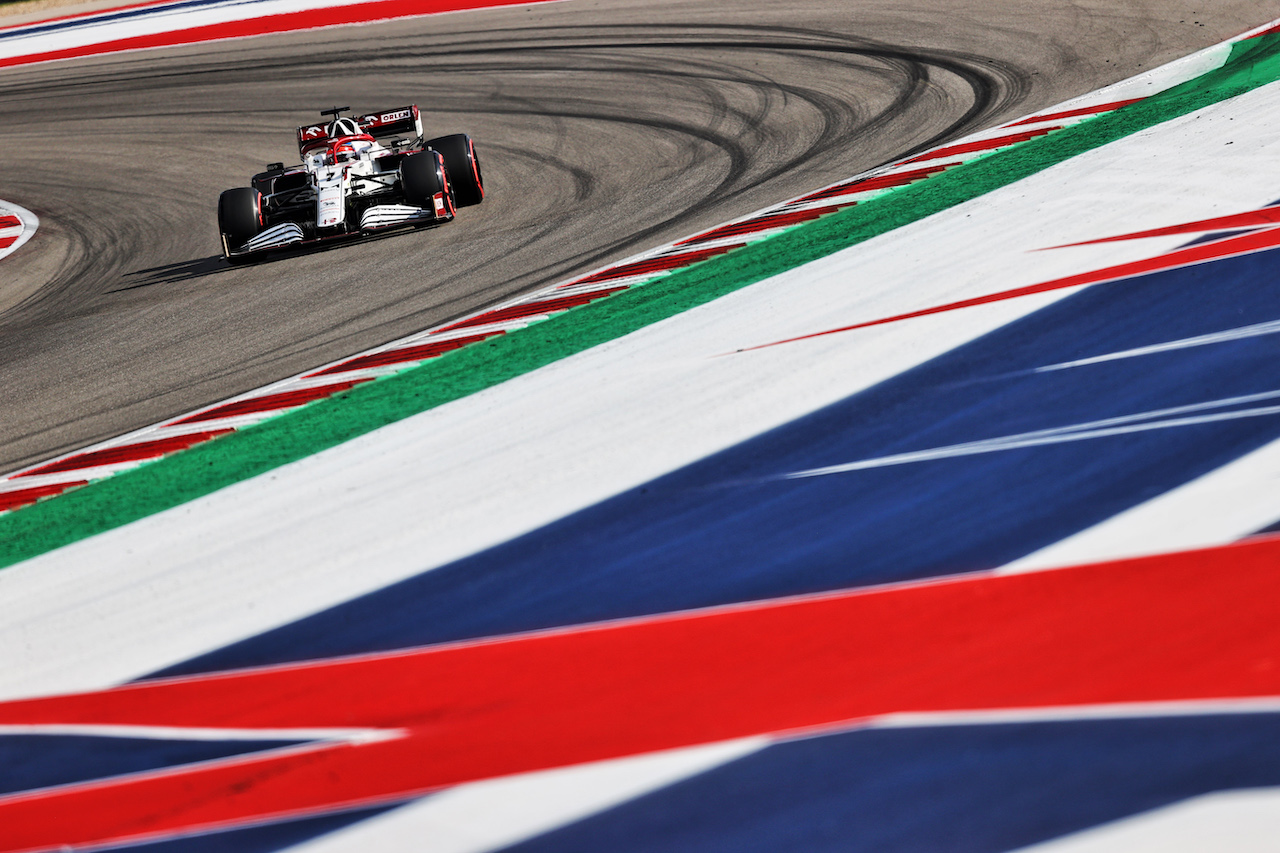 GP STATI UNITI, Kimi Raikkonen (FIN) Alfa Romeo Racing C41.
23.10.2021. Formula 1 World Championship, Rd 17, United States Grand Prix, Austin, Texas, USA, Qualifiche Day.
- www.xpbimages.com, EMail: requests@xpbimages.com © Copyright: Moy / XPB Images